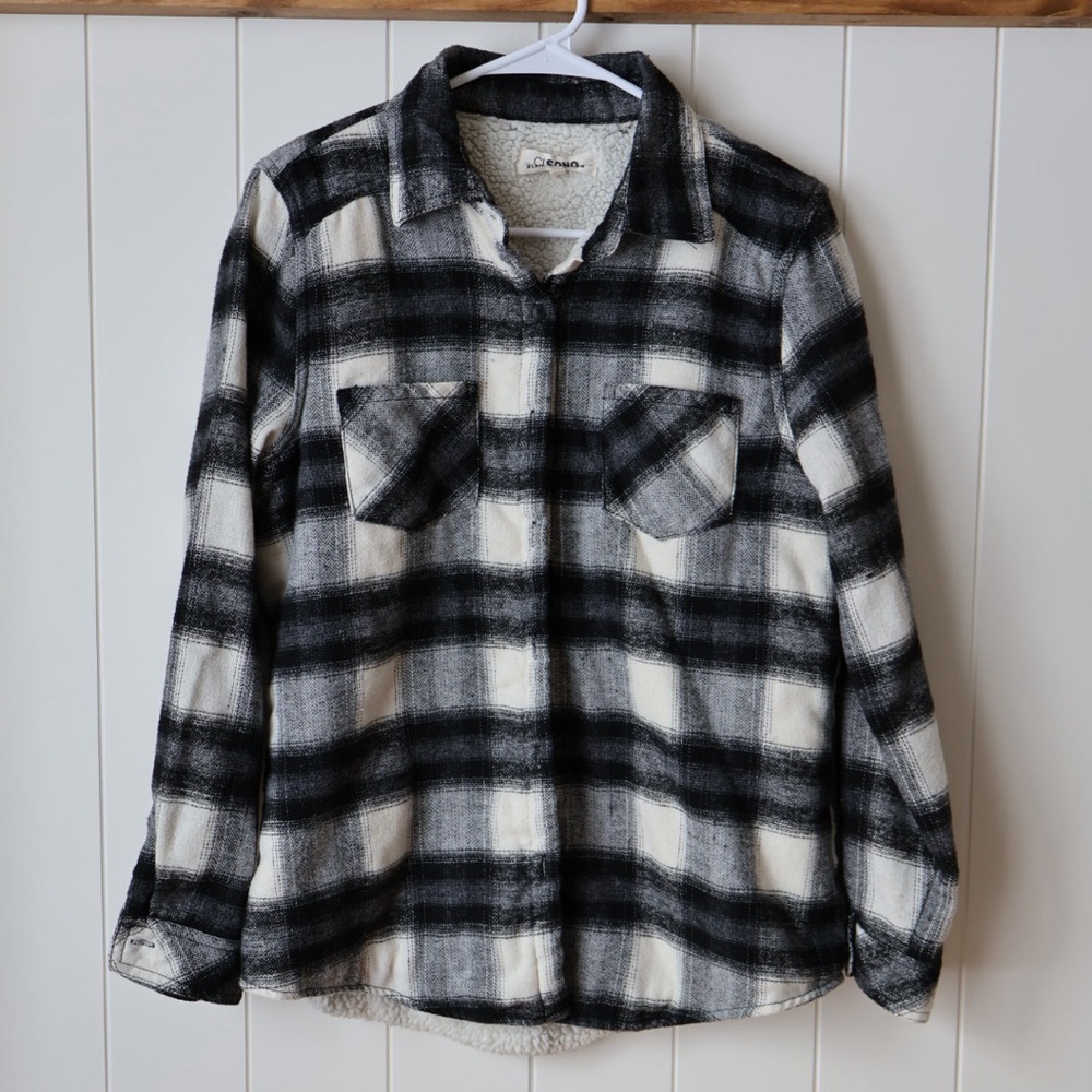 Ci Sono Women’s Sherpa Lined Plaid Flannel